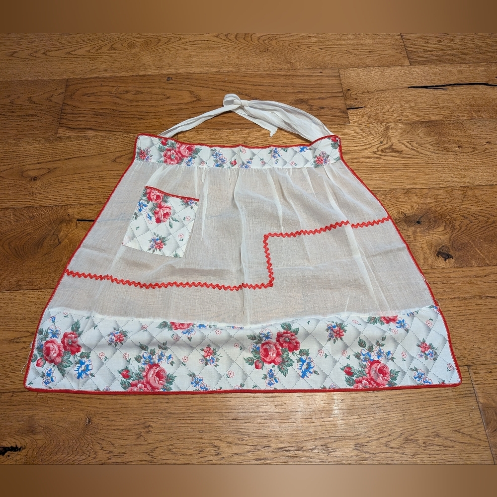 Vintage 1940s 1950s White Sheer Hostess Half Apron Red & Blue Floral Cottagecore